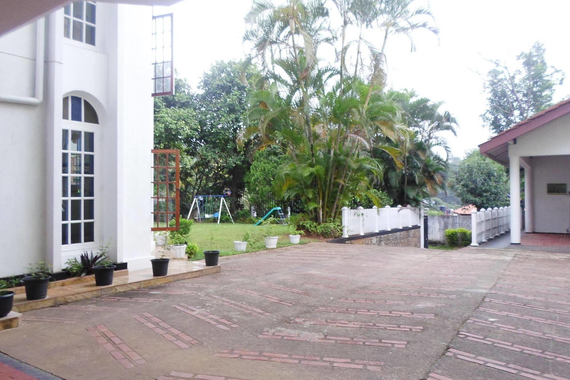 Kandy Green View Bungalow Exterior photo